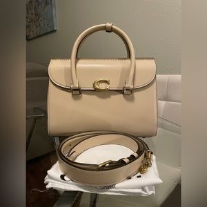 Coach Broome Carryall Bag (NWOT)